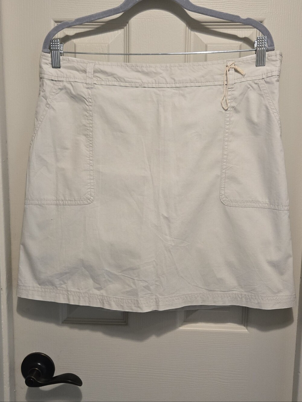 Dockers Womens Utility Skorts sz 10 TRAIL BEIGE